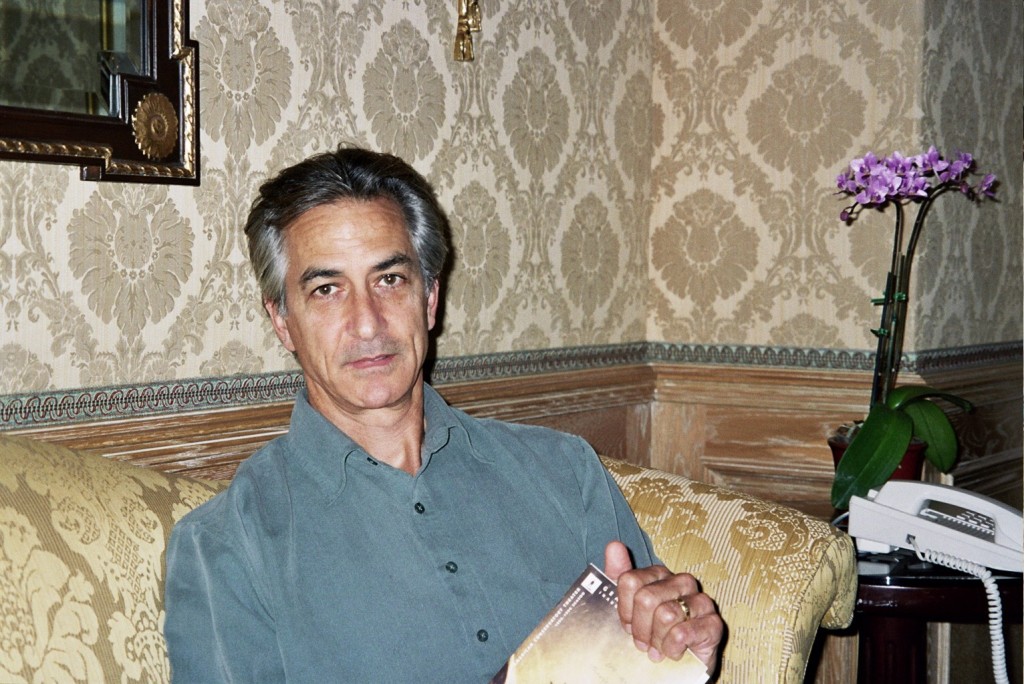 David Strathairn Wishes Us GOOD NIGHT AND GOOD LUCK Killer Movie Reviews