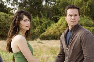 Zooey Deschanel, Mark Wahlberg