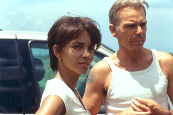Halle Berry and Billy Bob Thornton